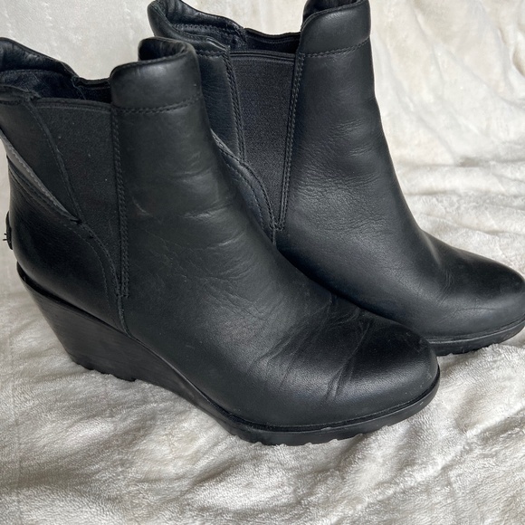 Sorel black ankle boot sz 8.5 - Picture 1 of 4